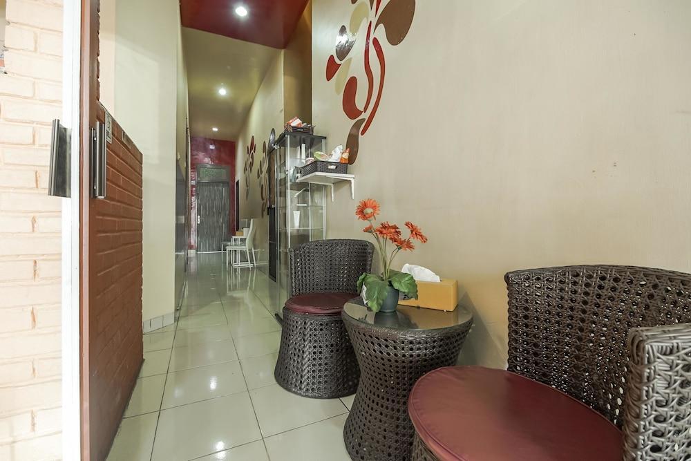 Reddoorz @ Jalan Hertasning 2