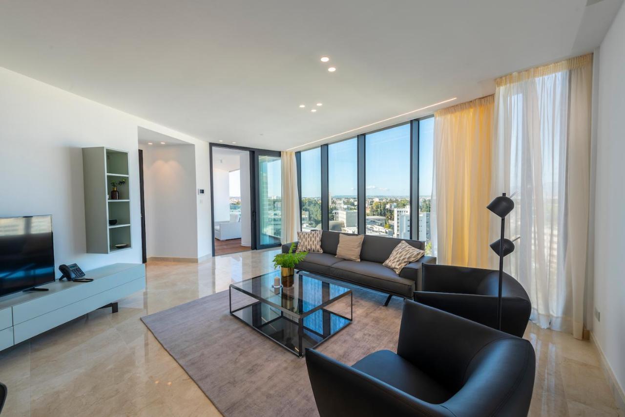 Central Park Residence 2