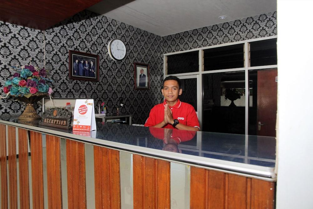 Oyo 840 Hotel Dely 1