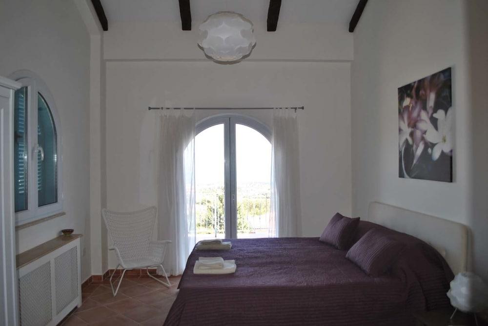 Villa la Casa by Amy Villas 1