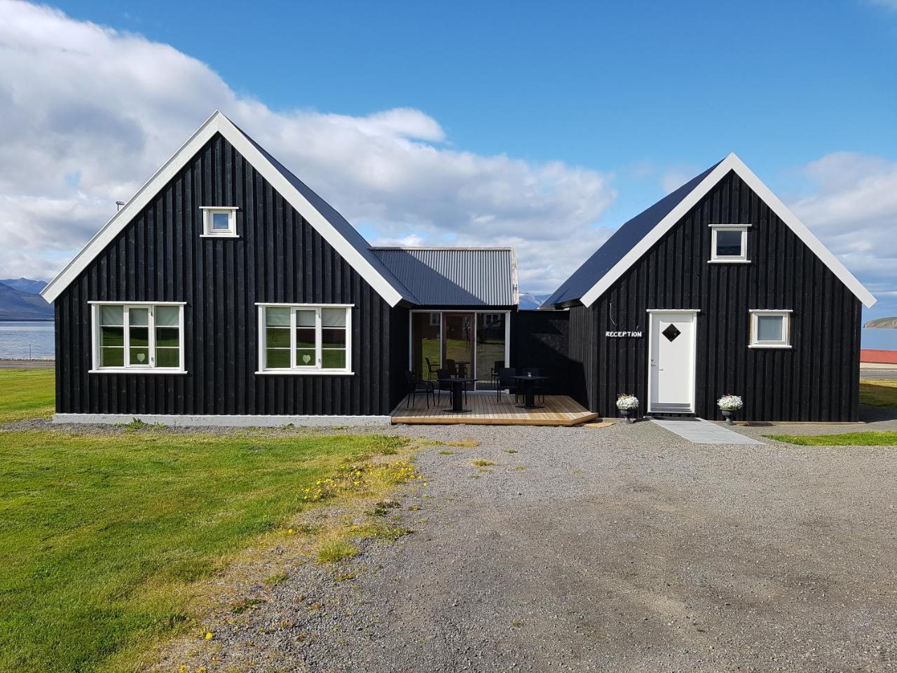 Grenivik Guesthouse 1