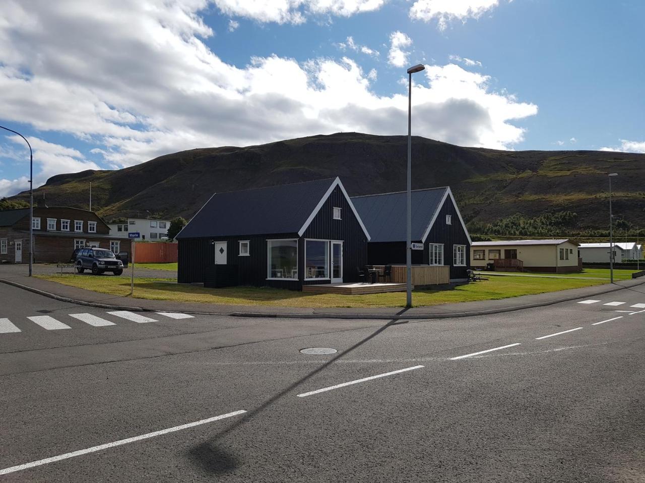 Grenivik Guesthouse 2