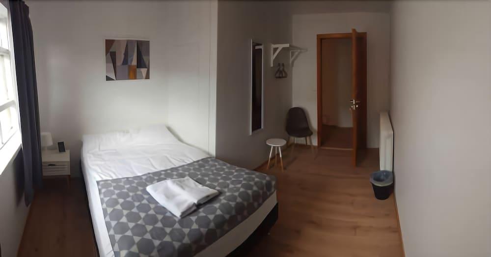 Puffin Palace Guesthouse