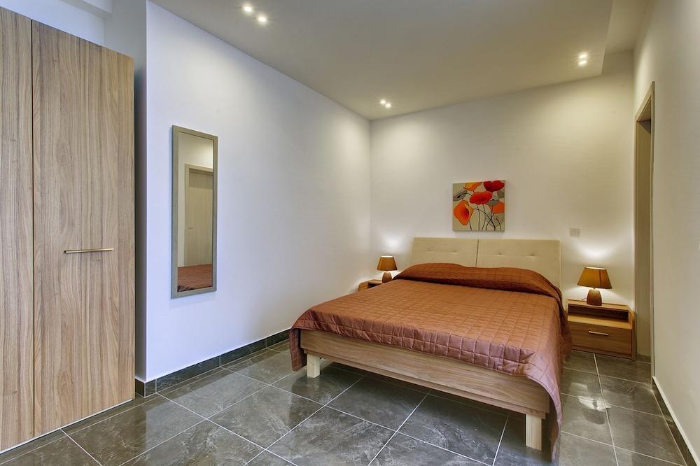 Deluxe Apartment in a Prime Location, Wifi 2