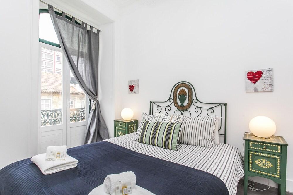 Lxway Apartments Largo de Santa Barbara 1