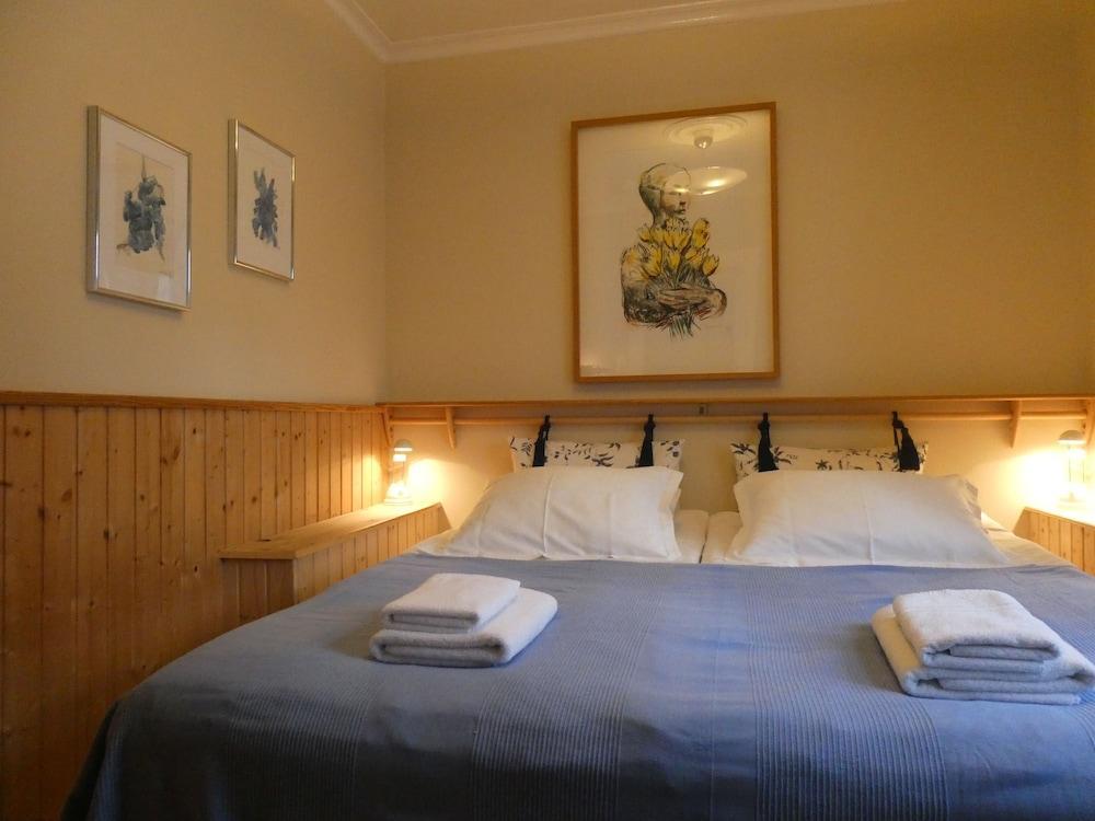 Forsaela Houses And Apartments 2