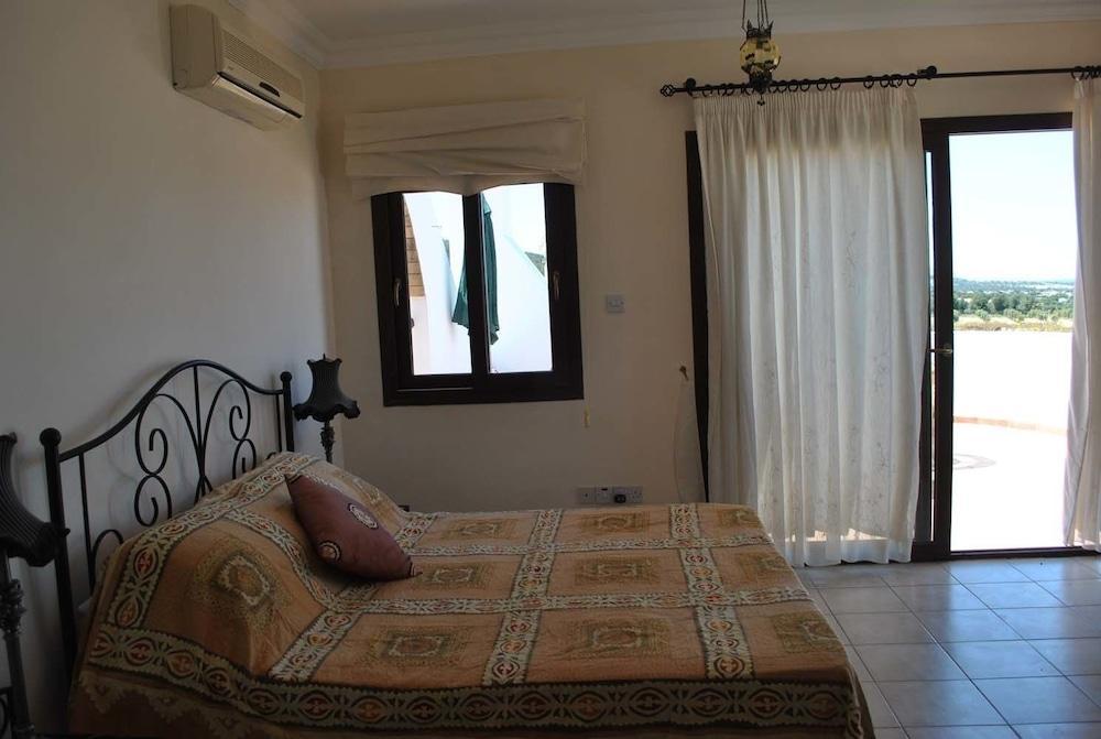 Villa Sunset 4 by Amy Villas 1