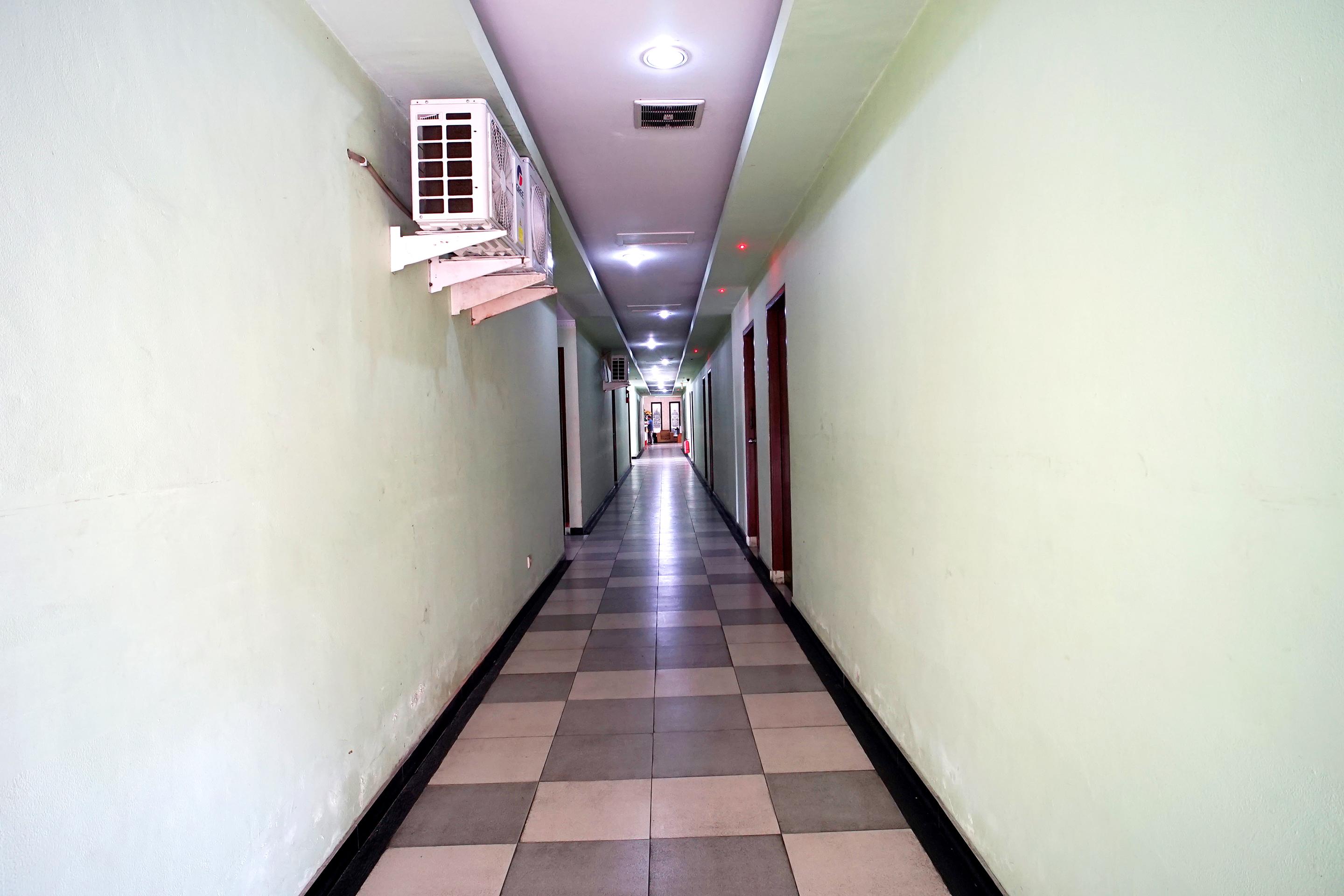 Bandara Hotel Balikpapan by Oyo Rooms 2