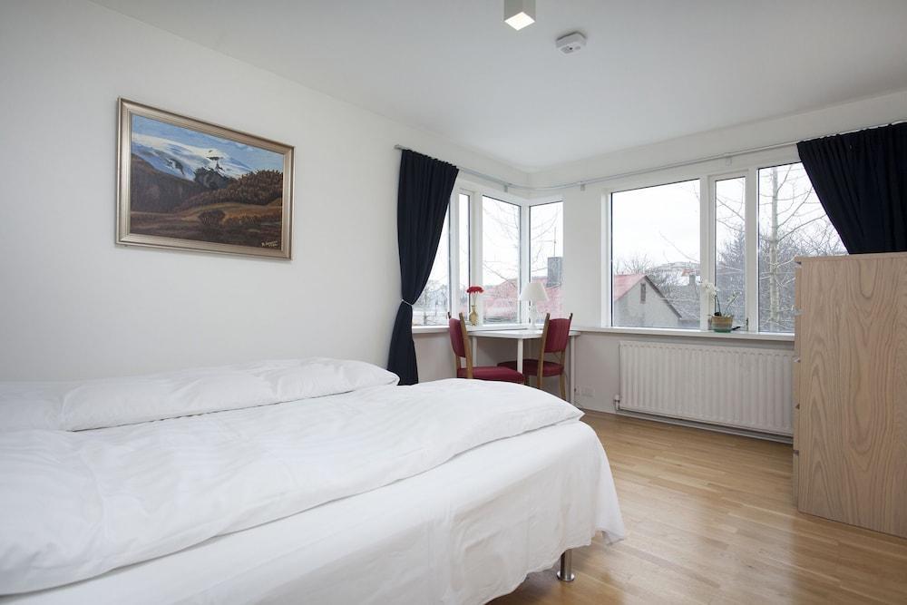 Bella's Apartments 1