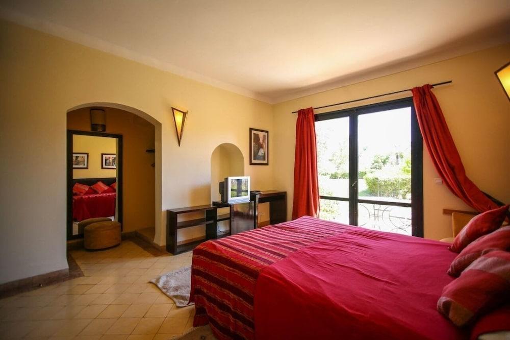 Villa Abraj Annakhil 1