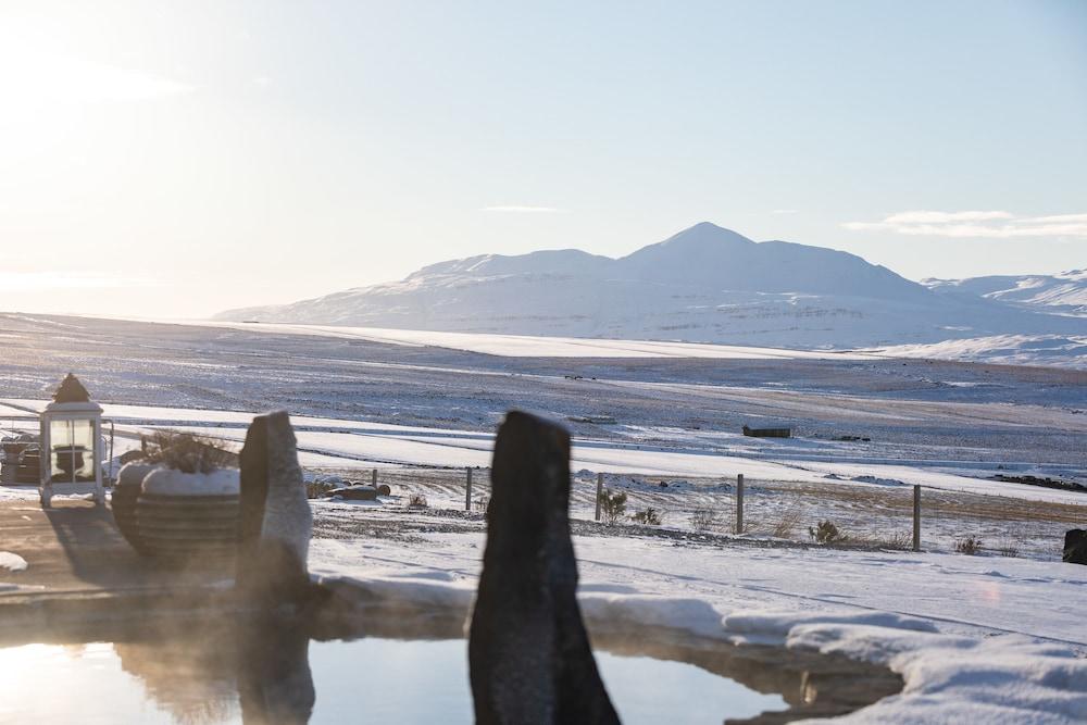 Brekkukot Luxury Farmhouse