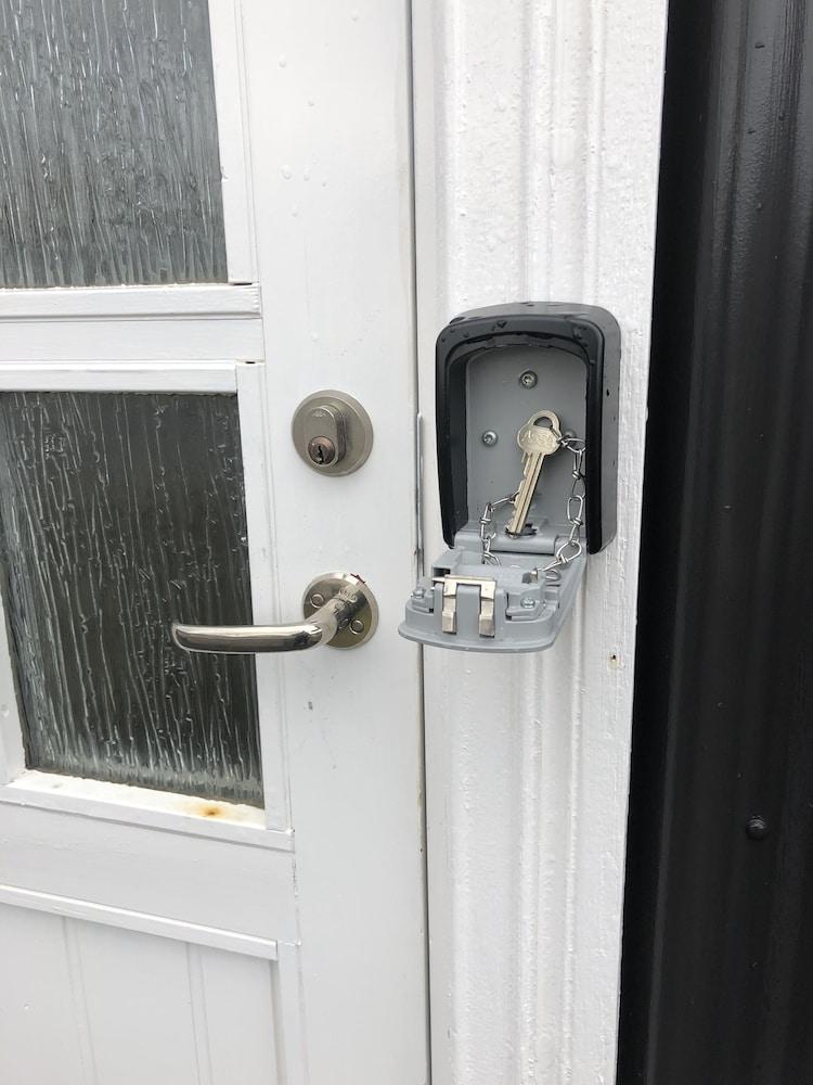 Vellir Grenivik a Home with a View 2