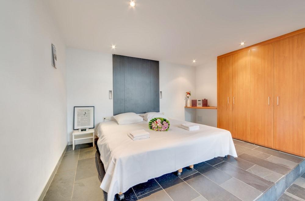 Europea Residence Grande Place Brussels 1