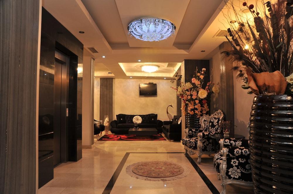 Grand Center Boutique Hotel 1