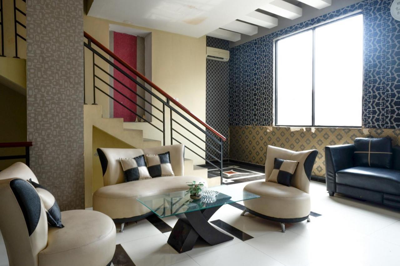 Hotel Bugis by Reddoorz