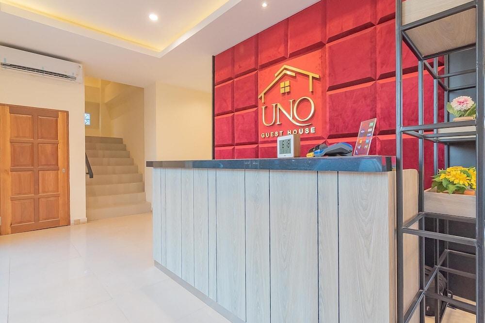 Uno Guesthouse by Reddoorz 2