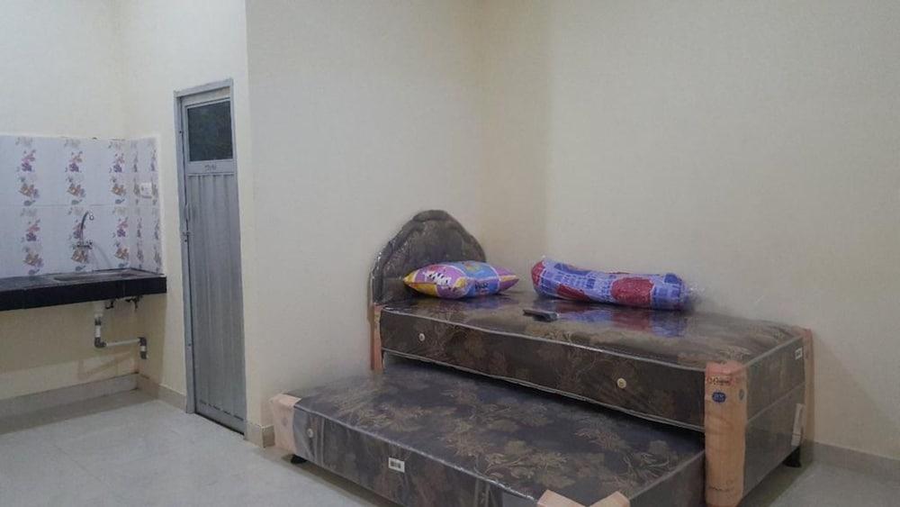 Penginapan Aisya Toa Daeng 2