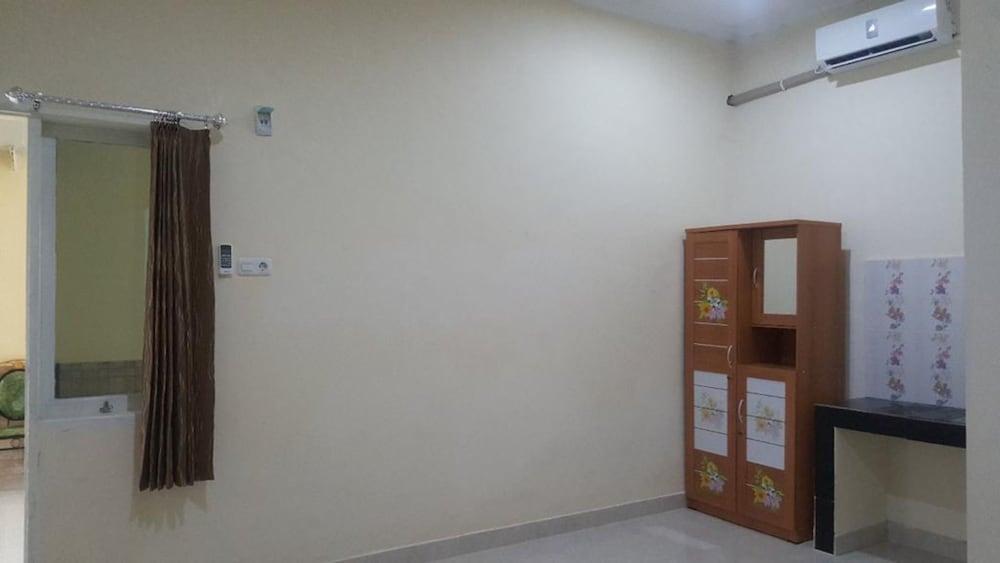 Penginapan Aisya Toa Daeng 1