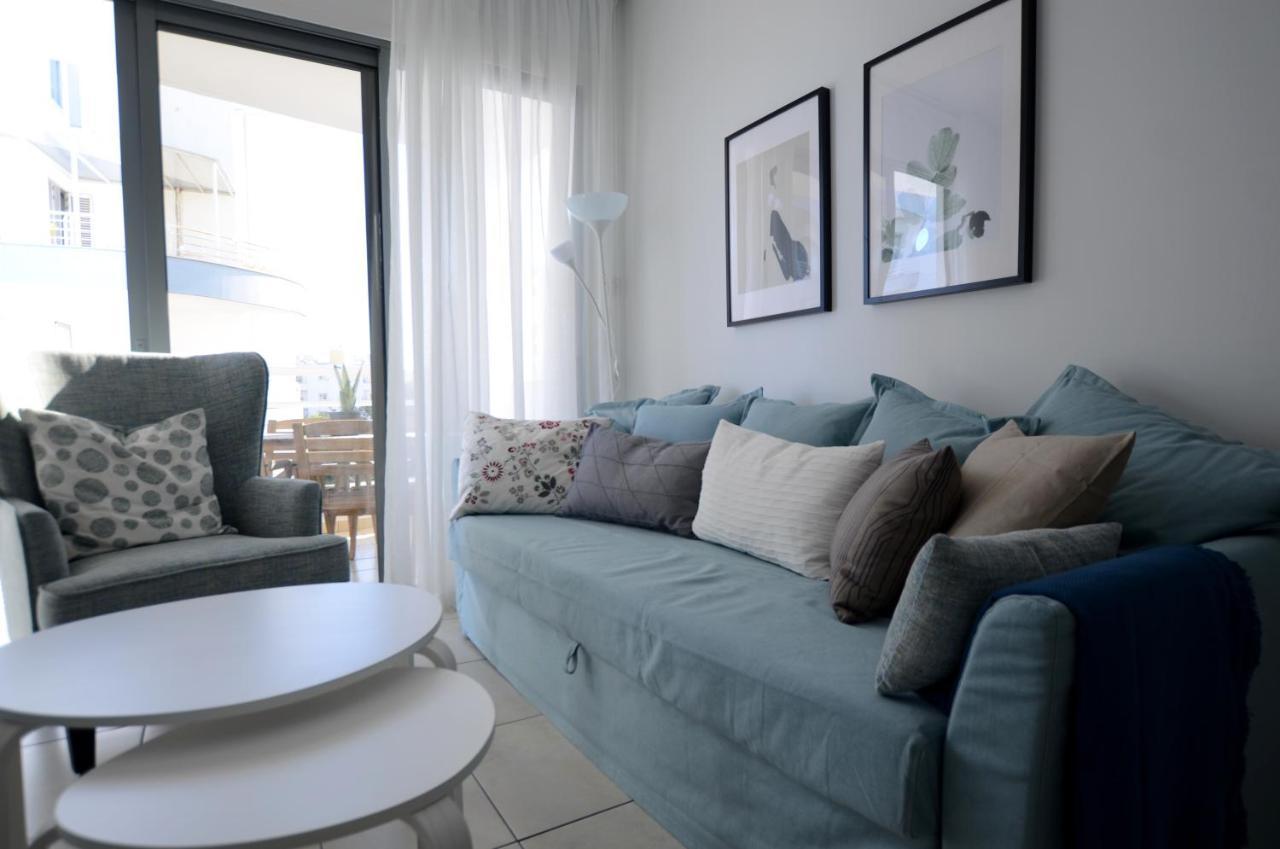 Violet Dusk City Center Flat