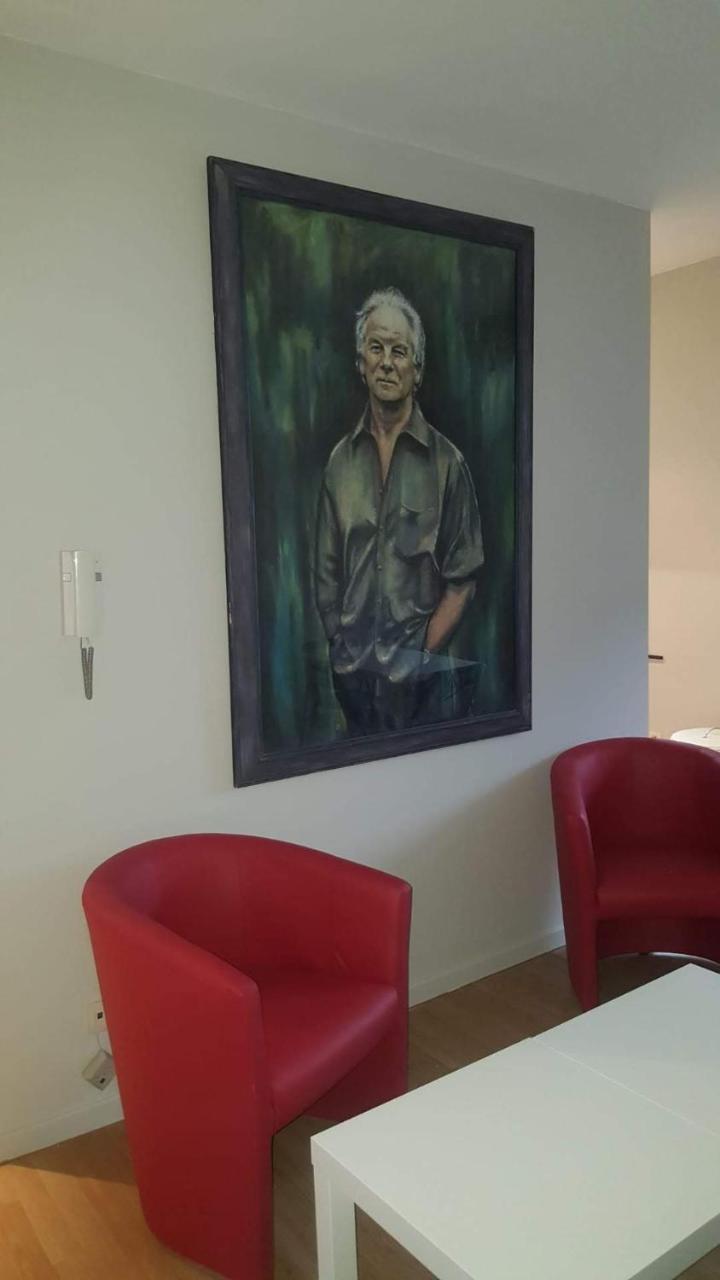 Central Yellow Apartment 1