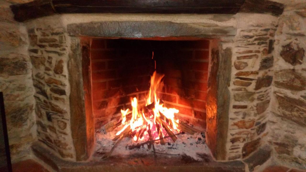 Casas Dos Carregais 1