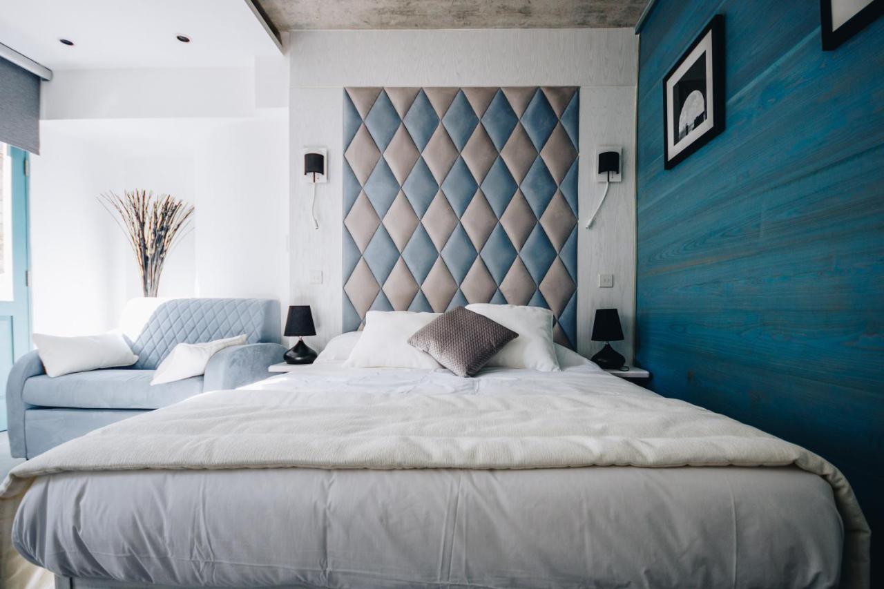 Valletta Collection - Ordinance Suites 1