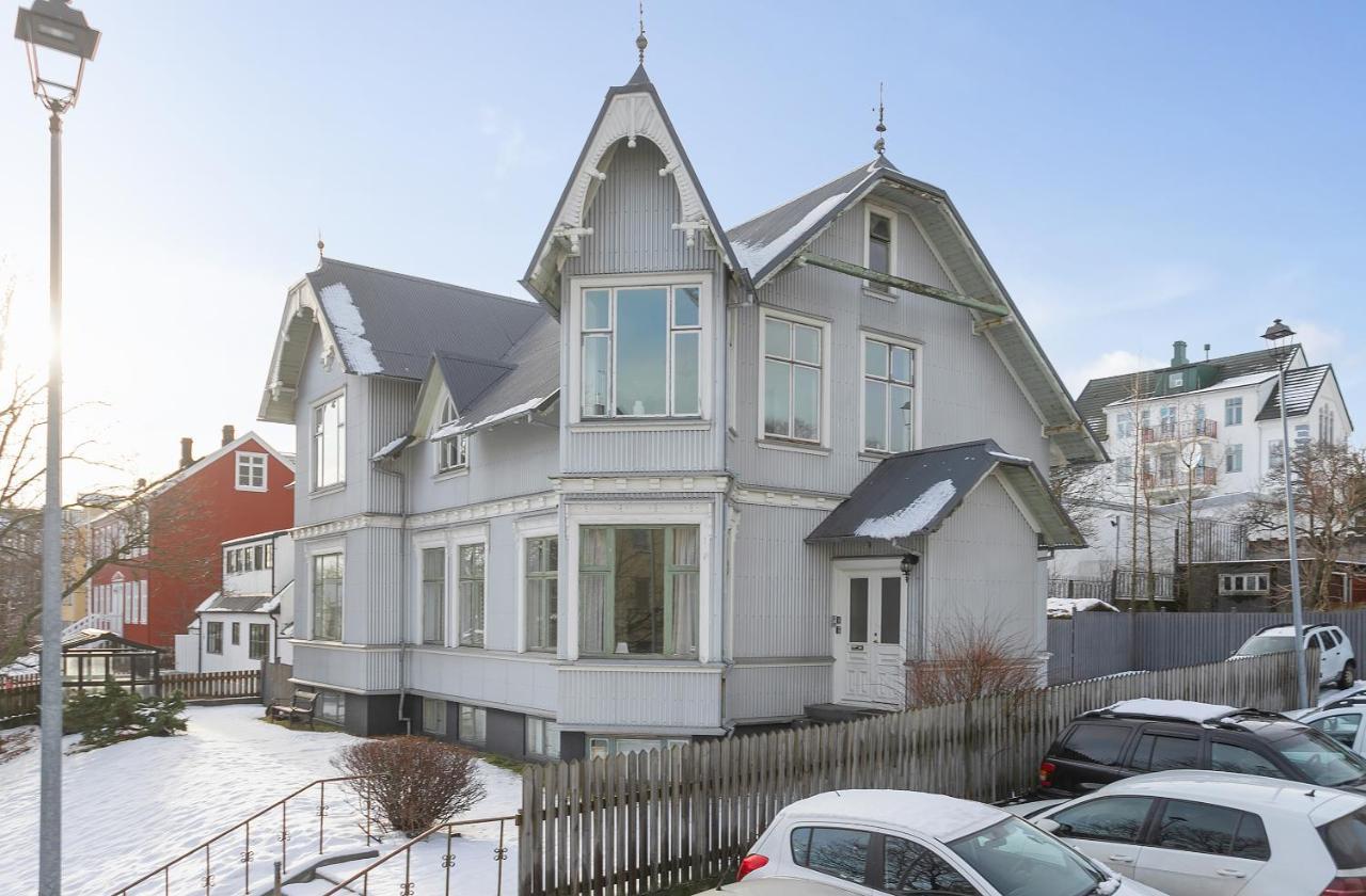 Sudurgata - Authentic Reykjavik Style Apartment 1