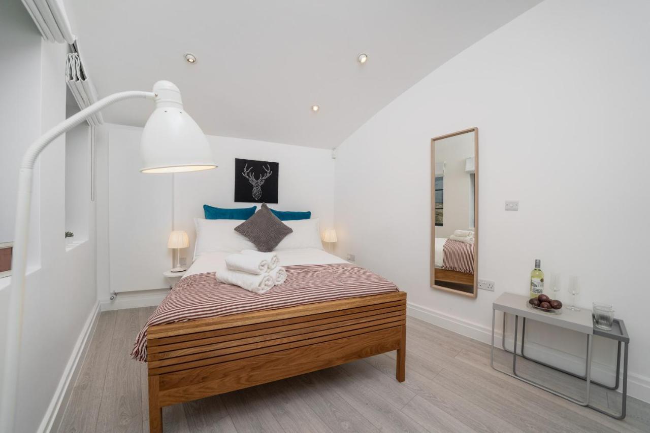 Huge & Central 3 Bedr, 4 Beds, 2,5 Bath Covent Gdn 1