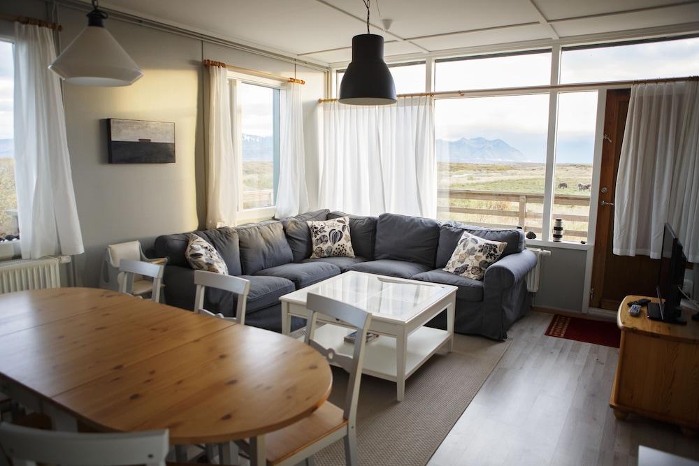 Hestaland Riverside Cottage 2