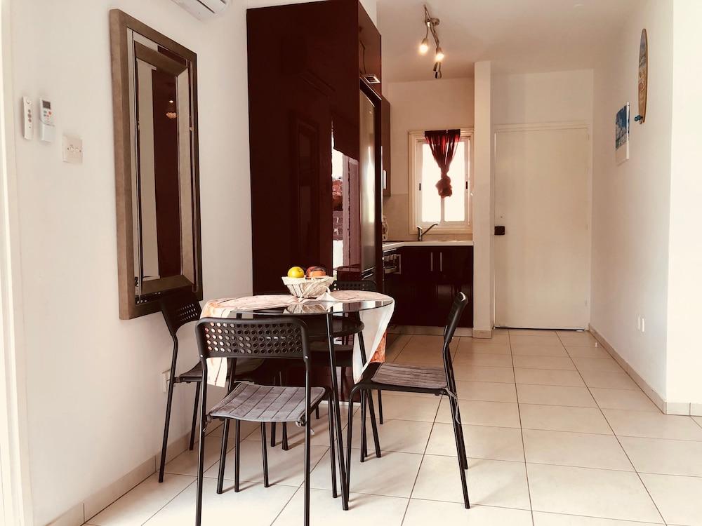 Long Beach Gardens 1 2