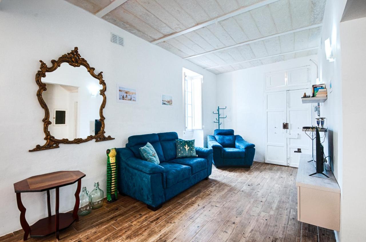 Kalkara Cosy 2 Bedroom Maisonette 2