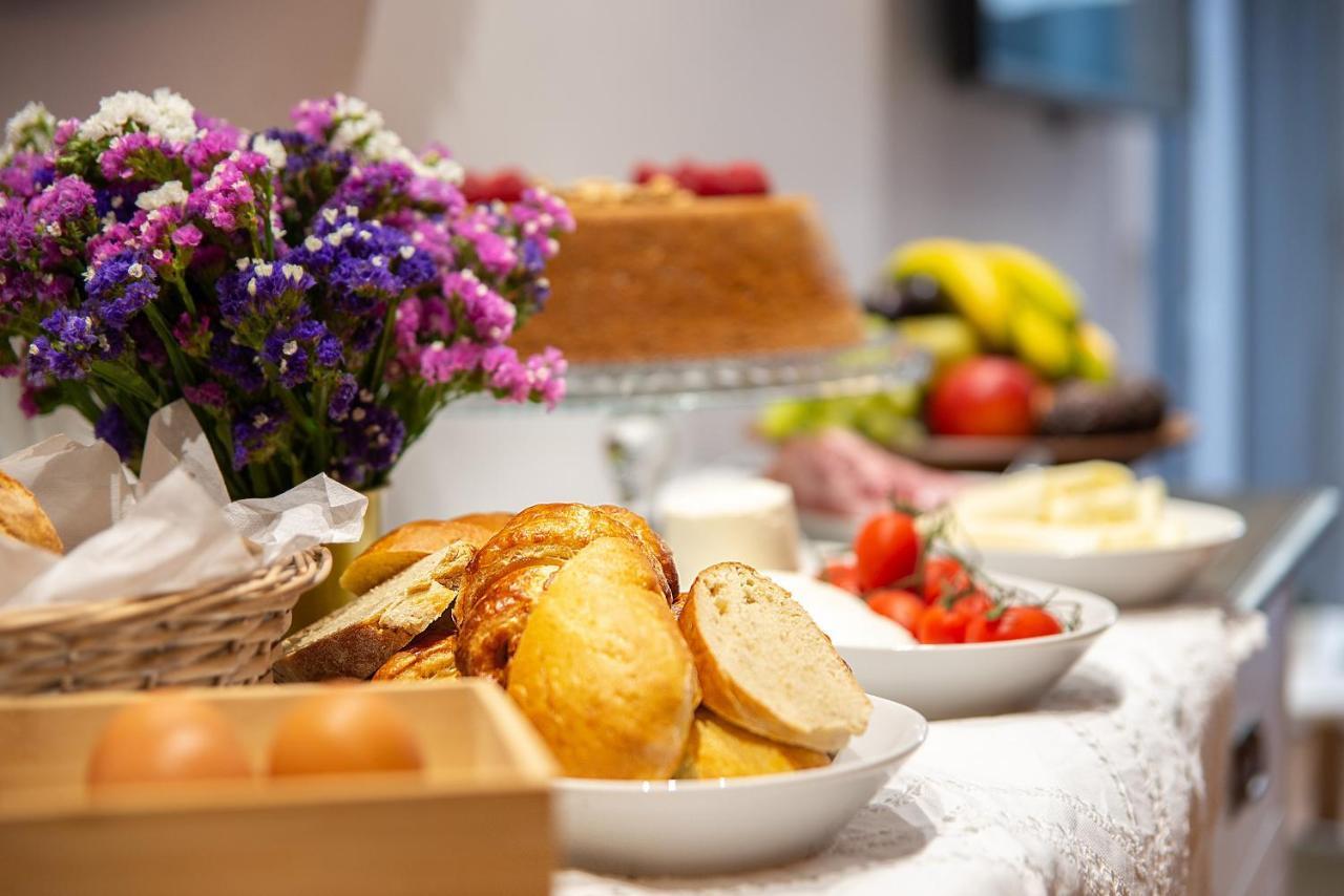 9 Quartos Alojamento 1