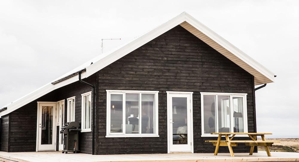 Gullfoss & Geysir Luxury Cabin 2