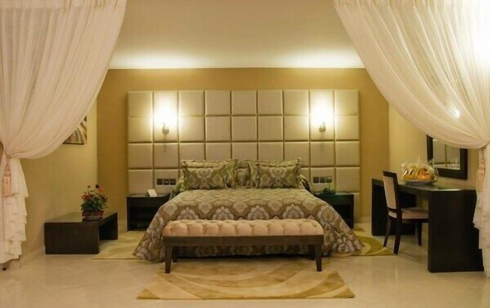 Hotel Chems du Lac 2