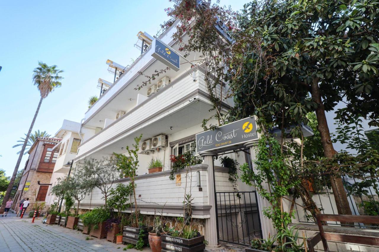 Gold Coast Hostel (Adults only) 2