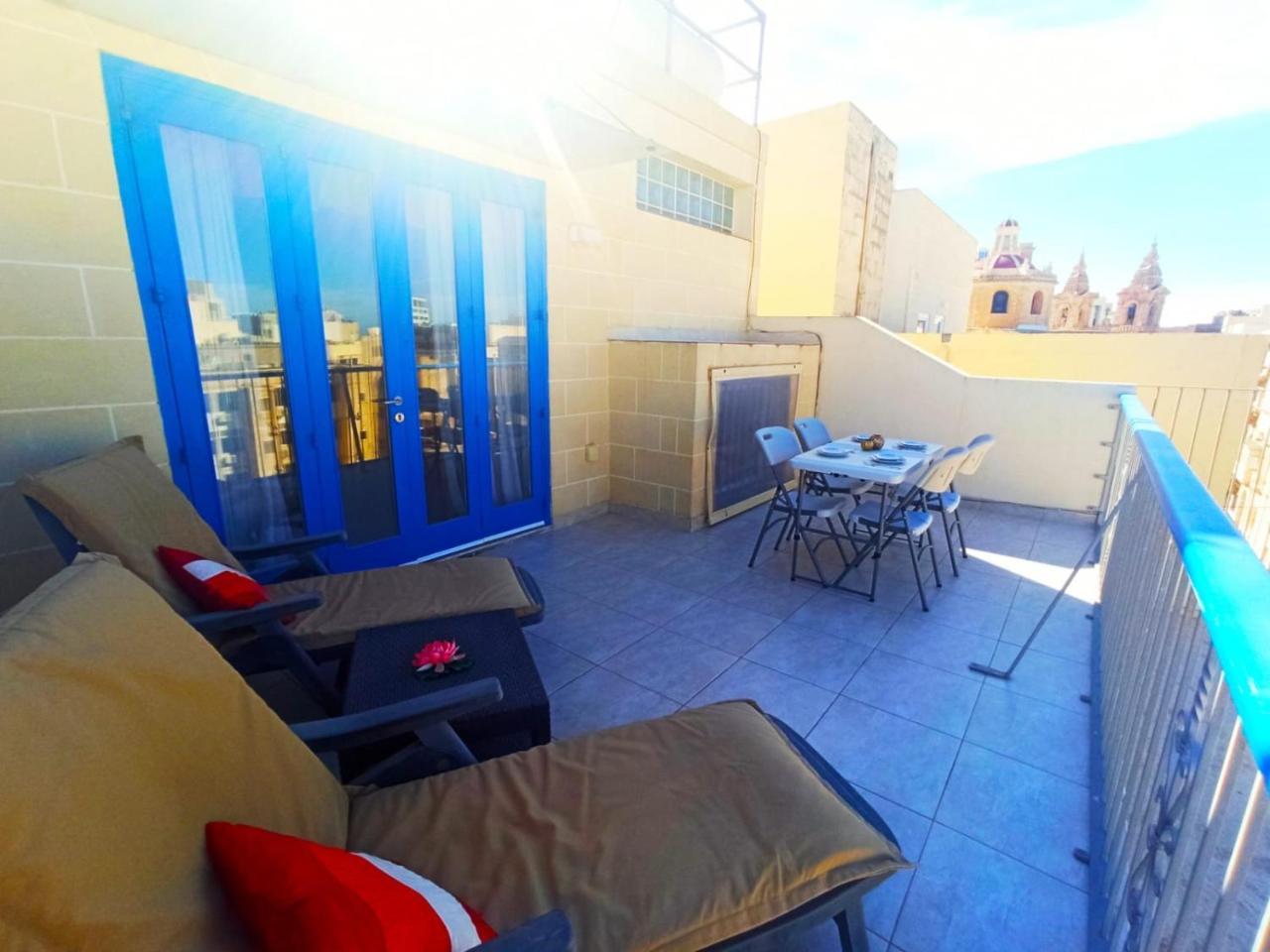 Spacious Fully Equipped Apartment in Sliema 2