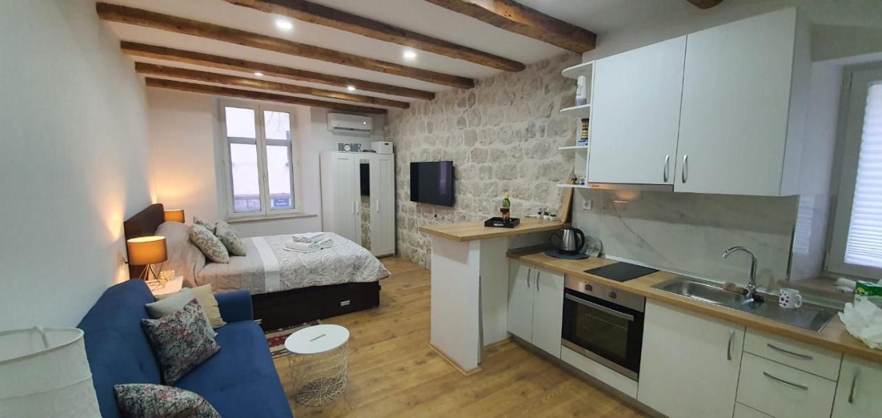 Tramuntana Free Parking