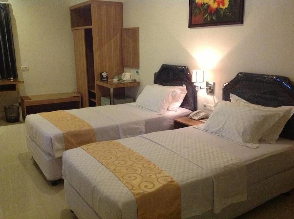 Hotel Pacific Makassar 2