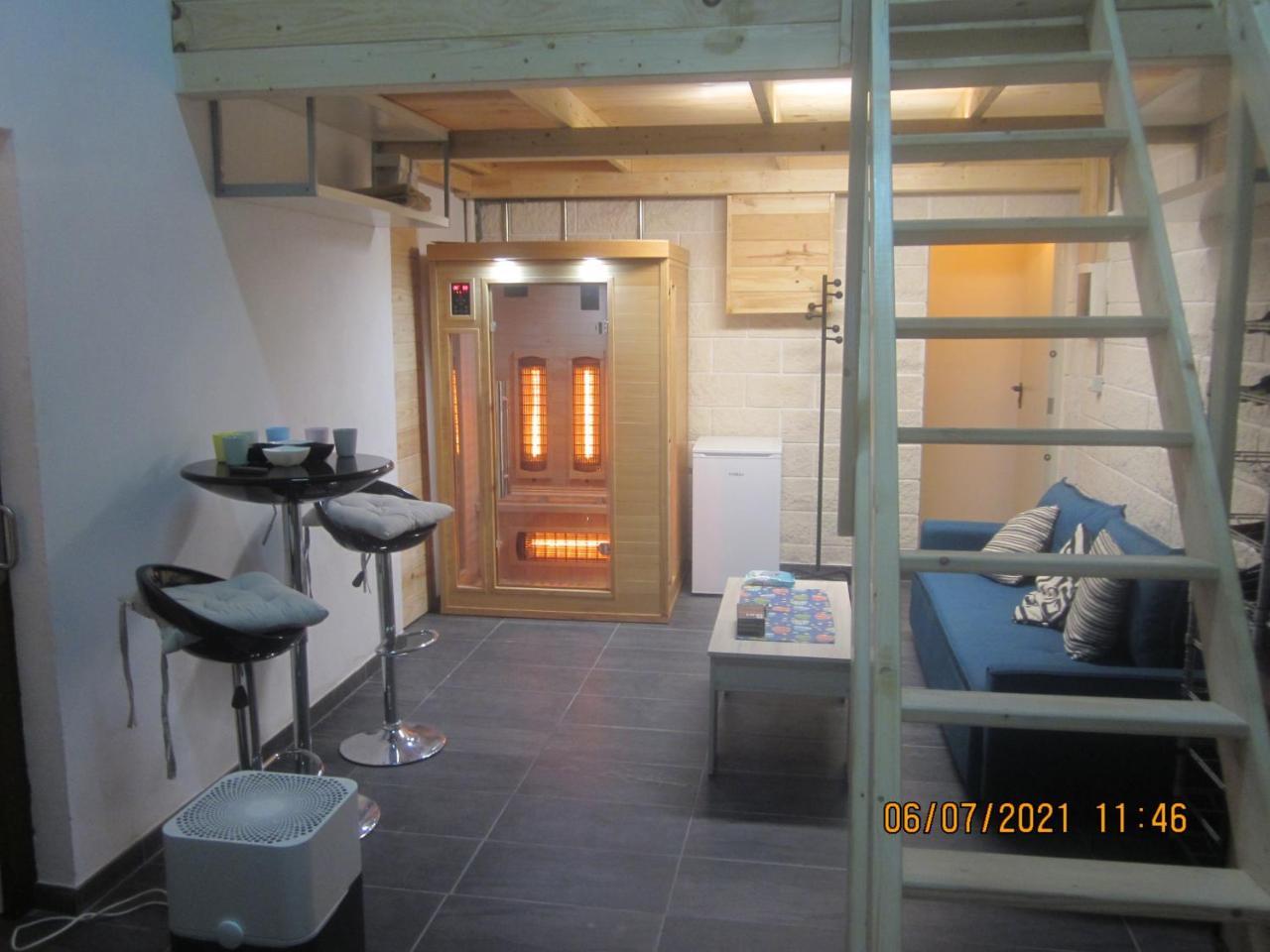 Terraced House Loft Bed with Infrared Sauna Cabin Or Sea View Dbl in Puerto de la Cruz