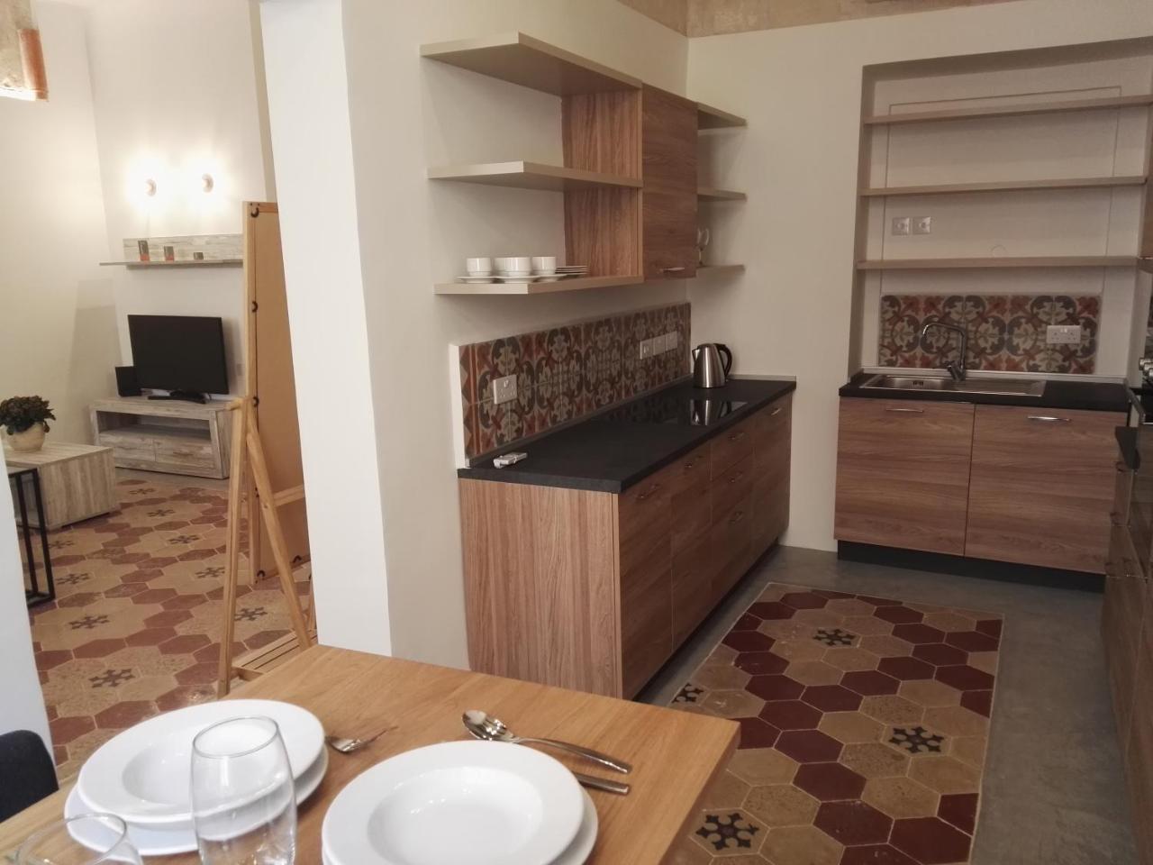 Vallettastay Zoe 1 1