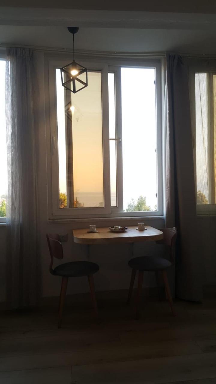 Mavi Avlu - Main Square Old Town 1