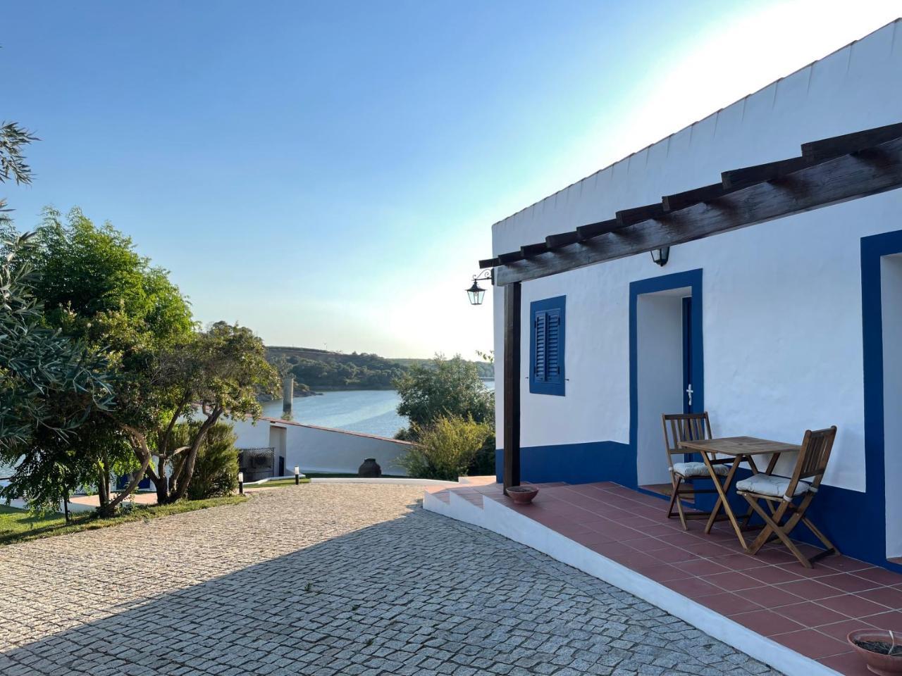 Montes de Charme (Al 6288) 2