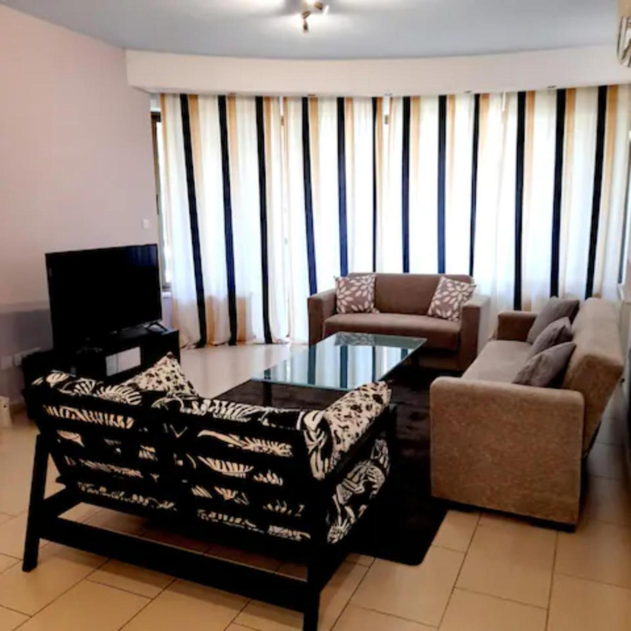 Lovely 3 Bedroom Apartment in Nicosia Center 1