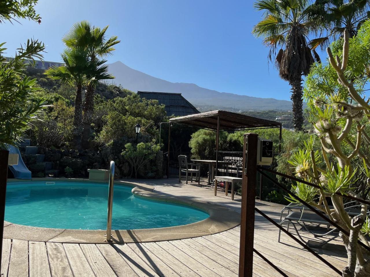 Parasol - Finca Tabaiba by Tor 2