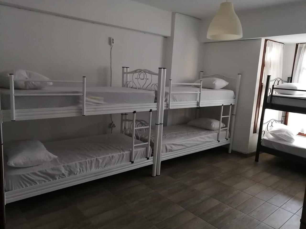 Kuyu Beergarden Hostel