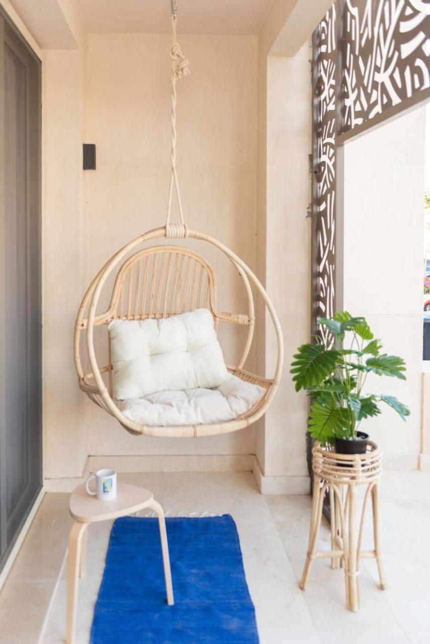 Exotic 1bdr W Outdoor Terrace Pool & Beach Access 1