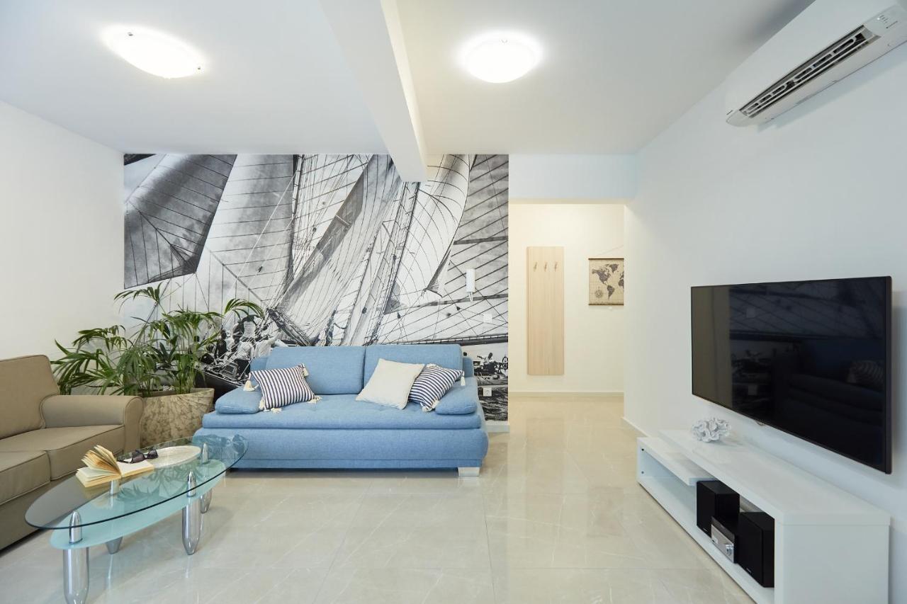 Hedera Estate, Hedera A36