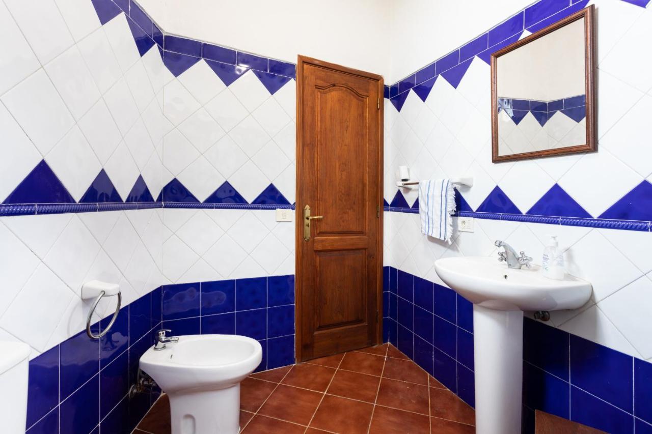 Finca El Poleo with Pool And Sea View 2