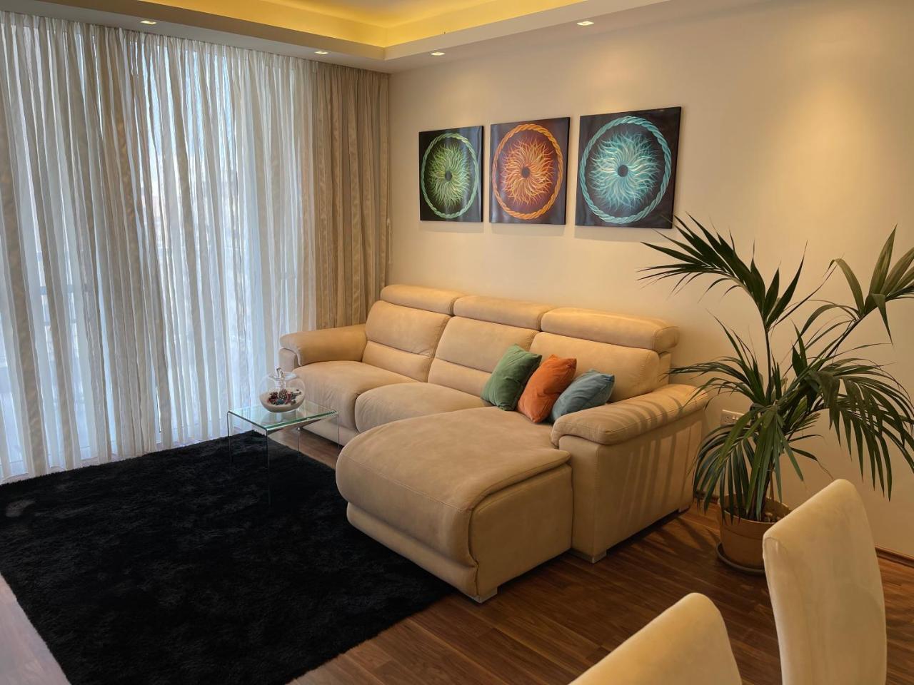 Modern Finished Apartment with Natural Light 1