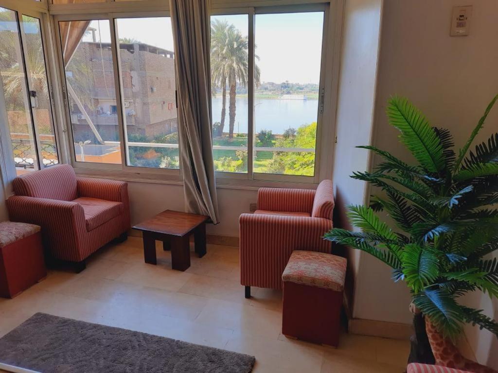 Nile-View Apartments in Luxor City, Egypt 1